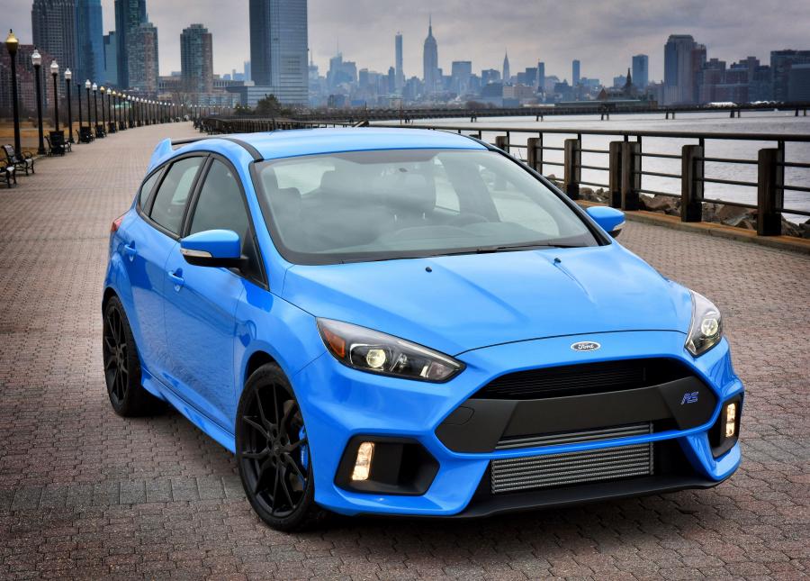  Ford Focus RS 2016 года  (US) (фото 31 из 51)